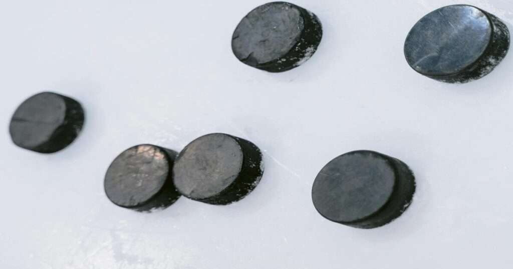 hockey-puck
