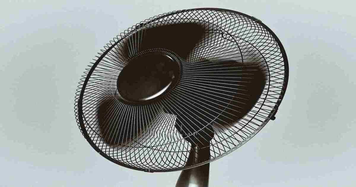 Standing-Fan "4 feet tall"